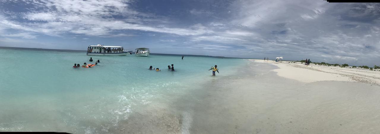 Rip Tide Vacation Inn, K.Guraidhoo Ґурайдгу Екстер'єр фото