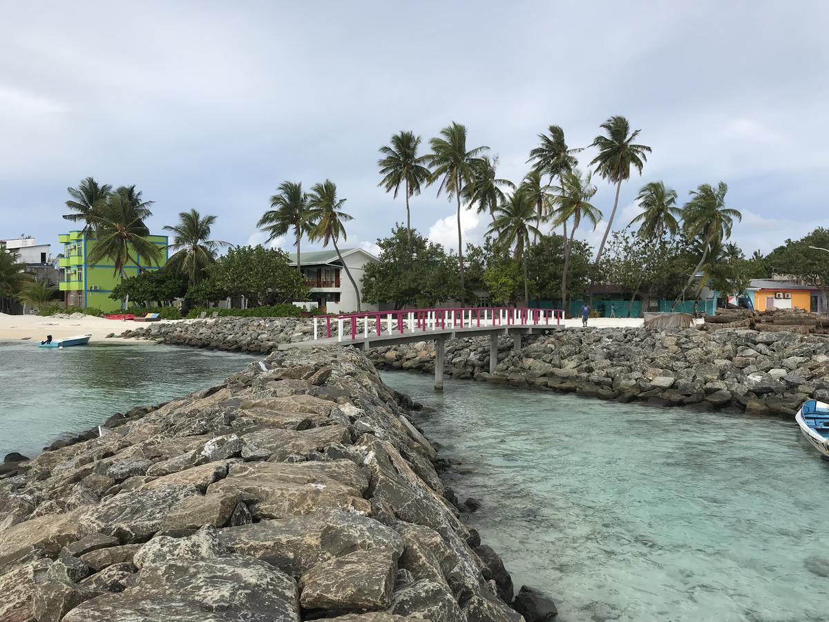 Rip Tide Vacation Inn, K.Guraidhoo Ґурайдгу Екстер'єр фото